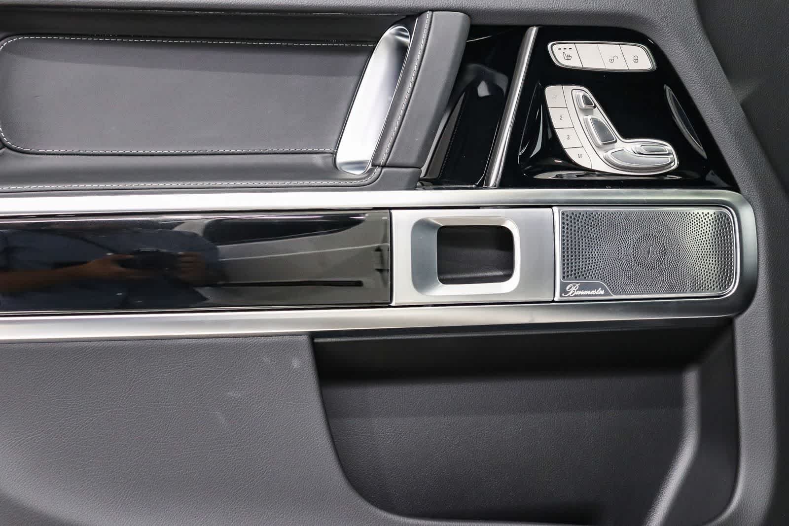 Used 2026 Polar White Mercedes-Benz G 550 image 22
