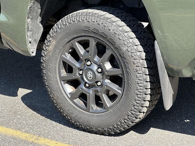 Used 2021 Green Toyota SR5 image 11