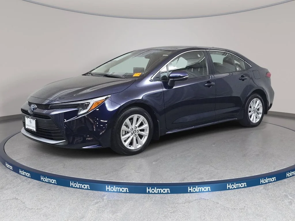 Used 2025 Blueprint Toyota XLE image 1