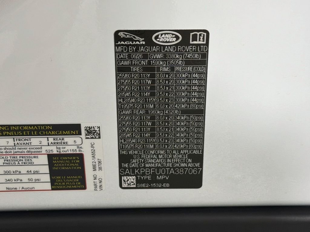 New 2026 Fuji White Land Rover SE 7 Seats image 34