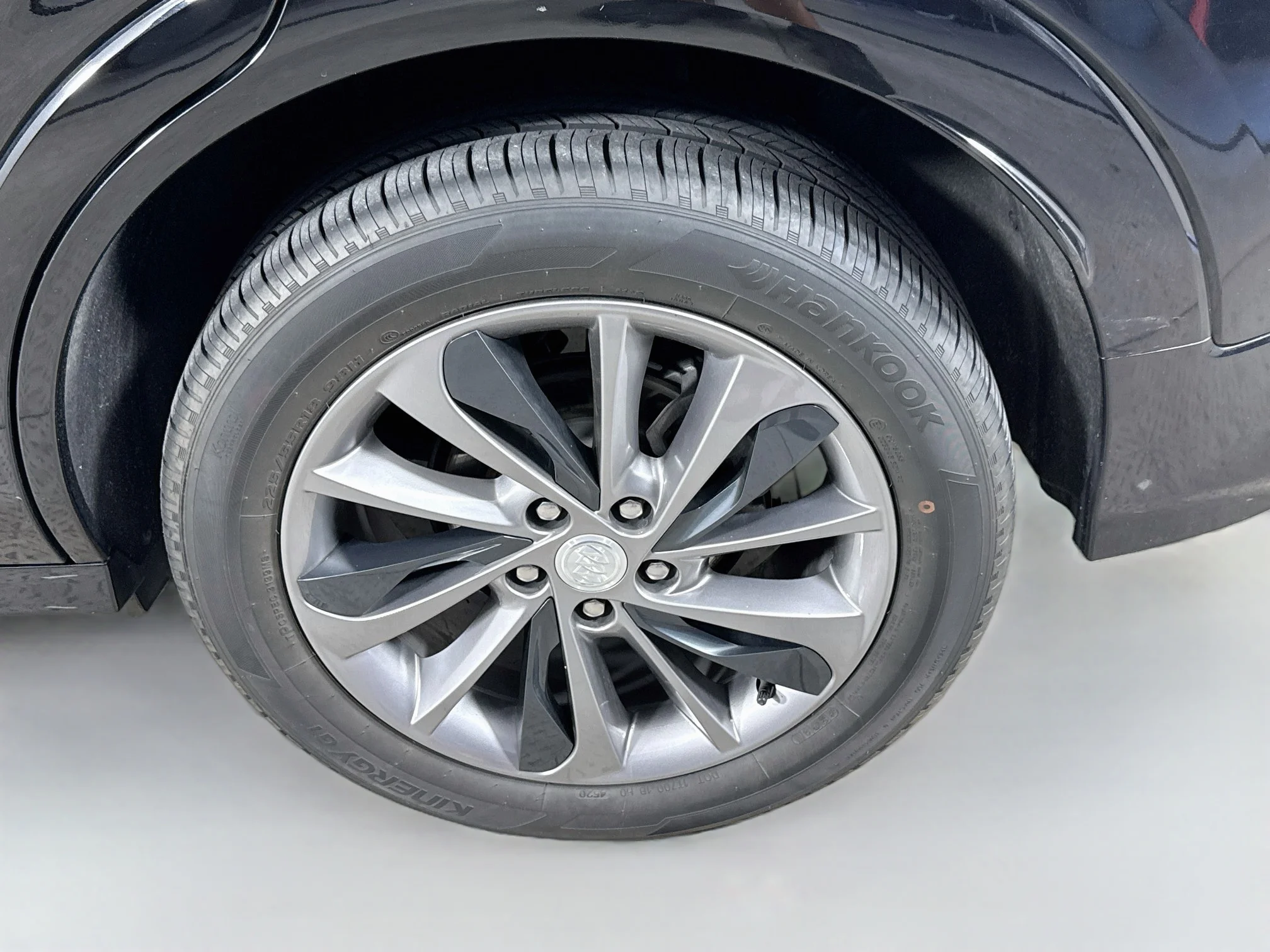 Used 2021 Ebony Twilight Metallic Buick Select image 29
