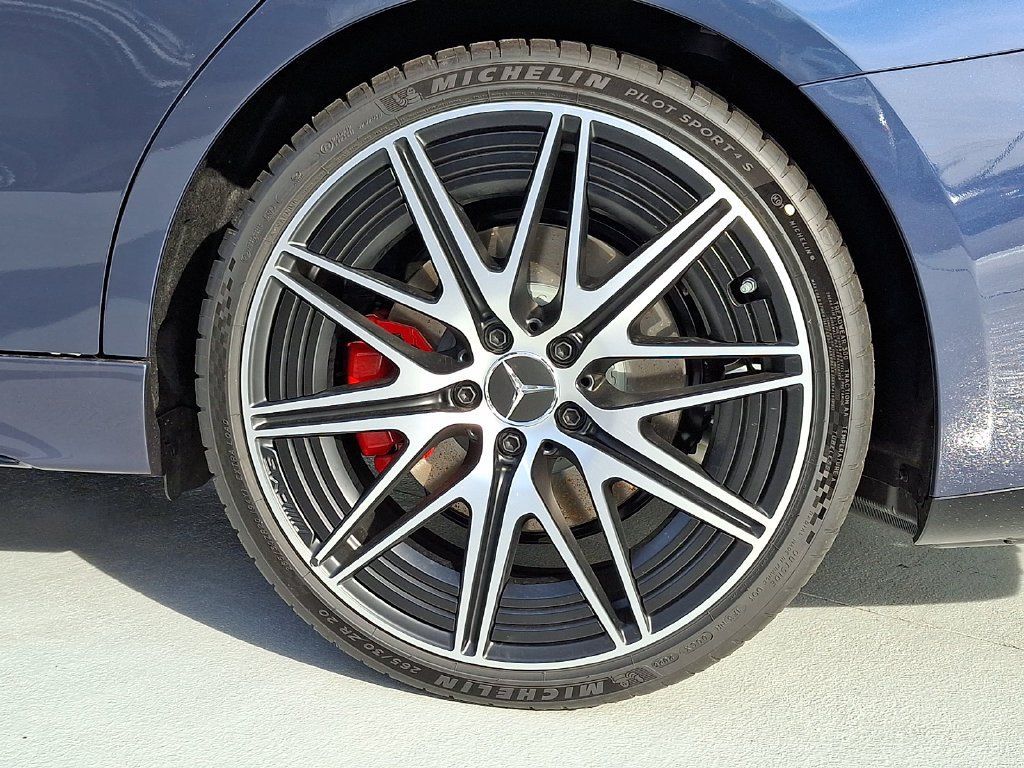 2026 Mercedes-Benz C-Class Sedan AMG C43 - Photo 40