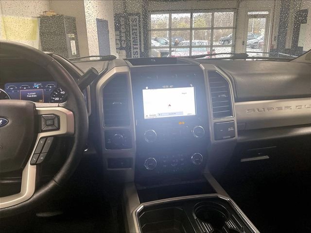 Used 2019 Black Ford Lariat image 18
