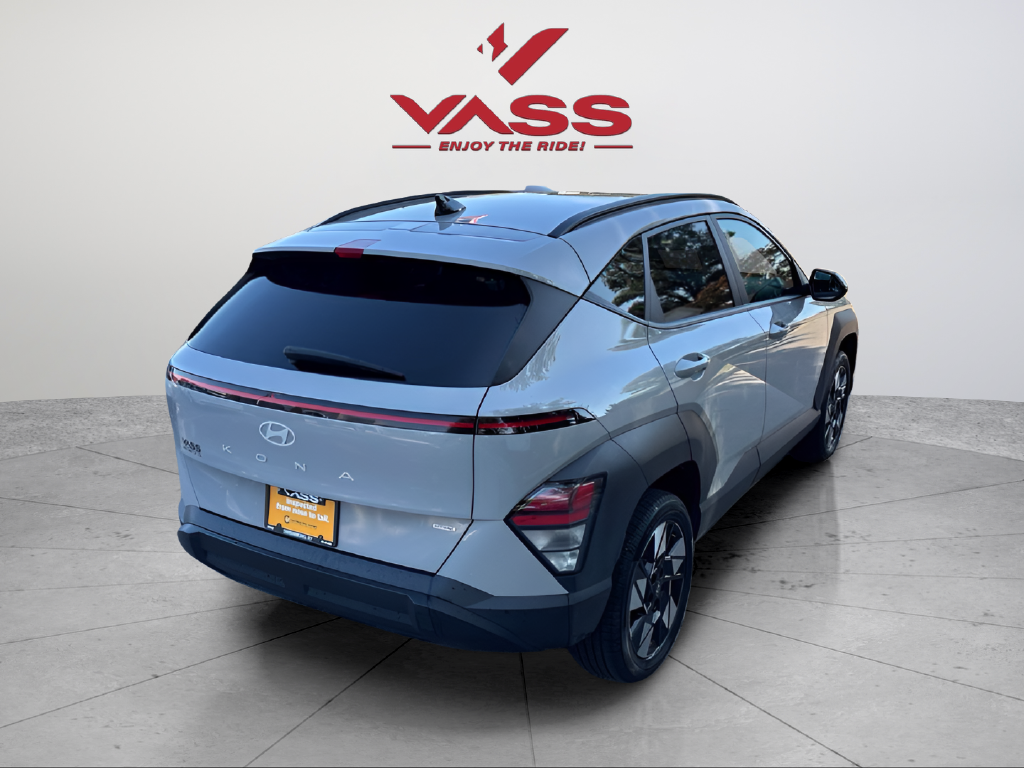 Certified Used 2025 Gray Hyundai SEL image 5