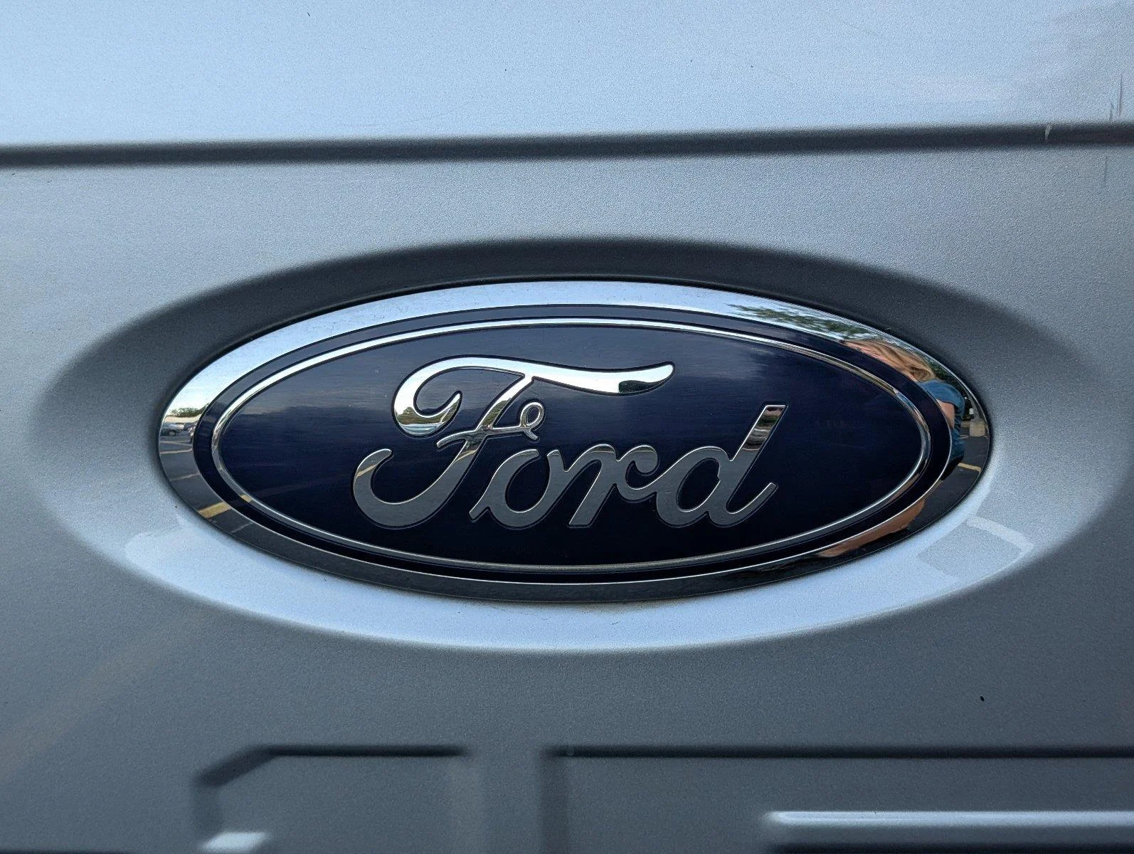 Used 2023 Iconic Silver Ford XL image 6