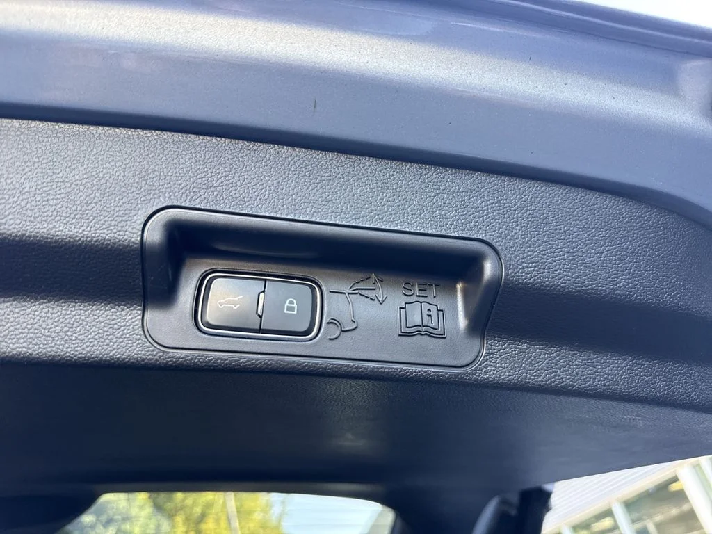 Used 2023 Silver Ford ST image 33