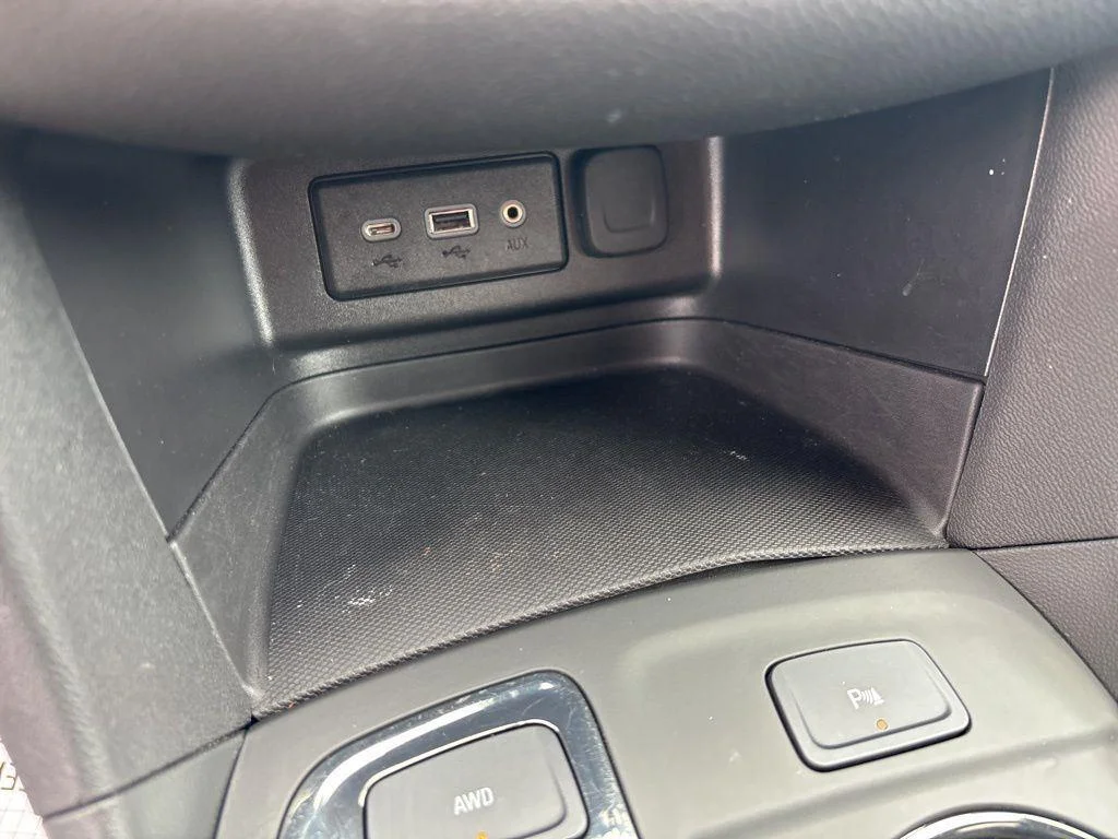 Used 2024 Sterling Gray Metallic Chevrolet RS image 28