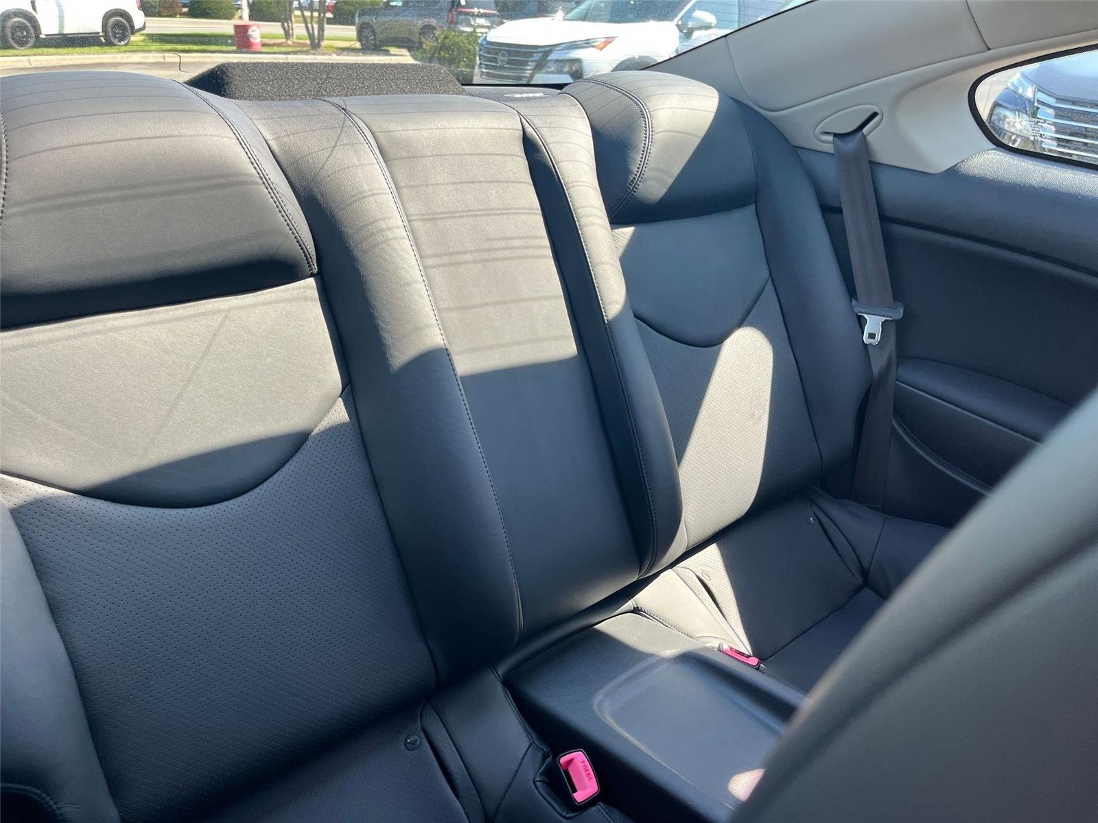 Used 2012 Graphite Shadow INFINITI Journey image 24