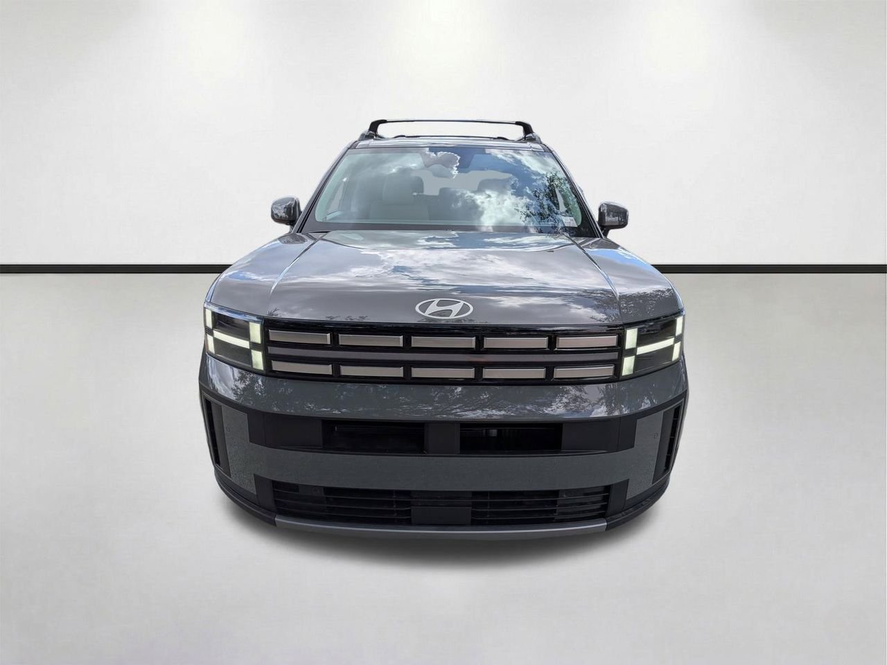 New 2026 Hampton Gray Hyundai SE image 9