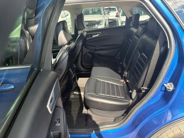 Used 2024 Atlas Blue Metallic Ford SEL image 84