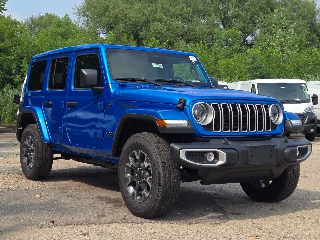 New 2026 Hydro Blue Pearl-Coat Exterior Paint Jeep Sahara image 5