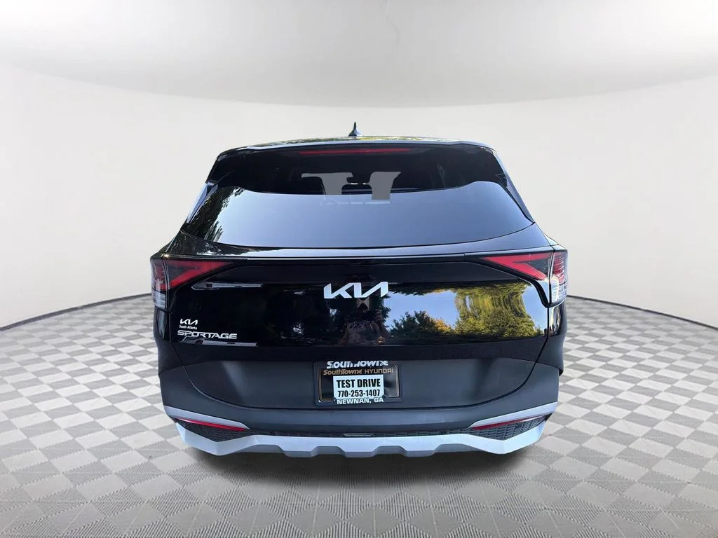 Used 2025 Black Kia EX image 6