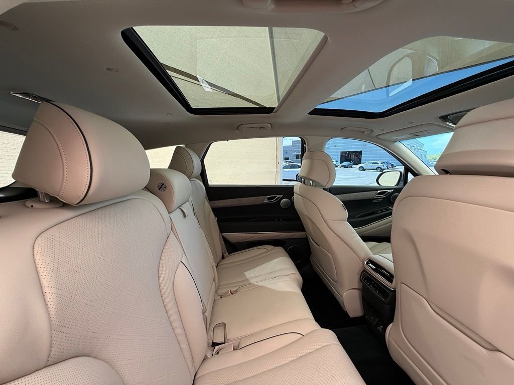 Used 2026 Silver Genesis 2.5T Prestige image 21