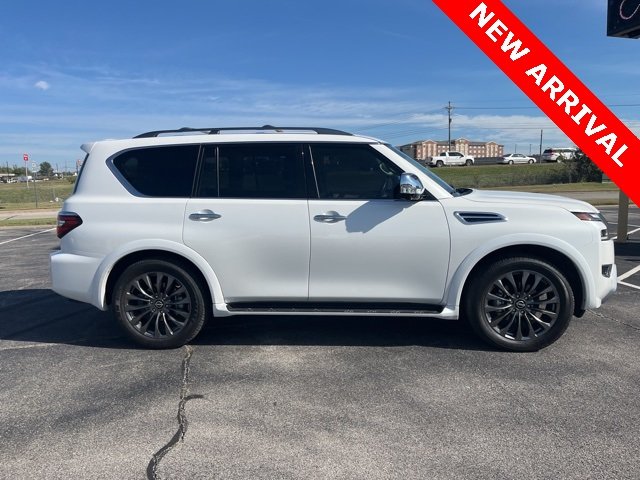 2023 Nissan Armada Platinum photo 2