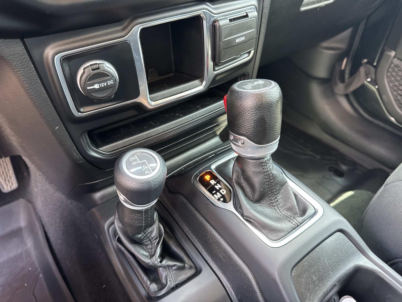 Used 2022 Black Jeep Unlimited Sport image 26