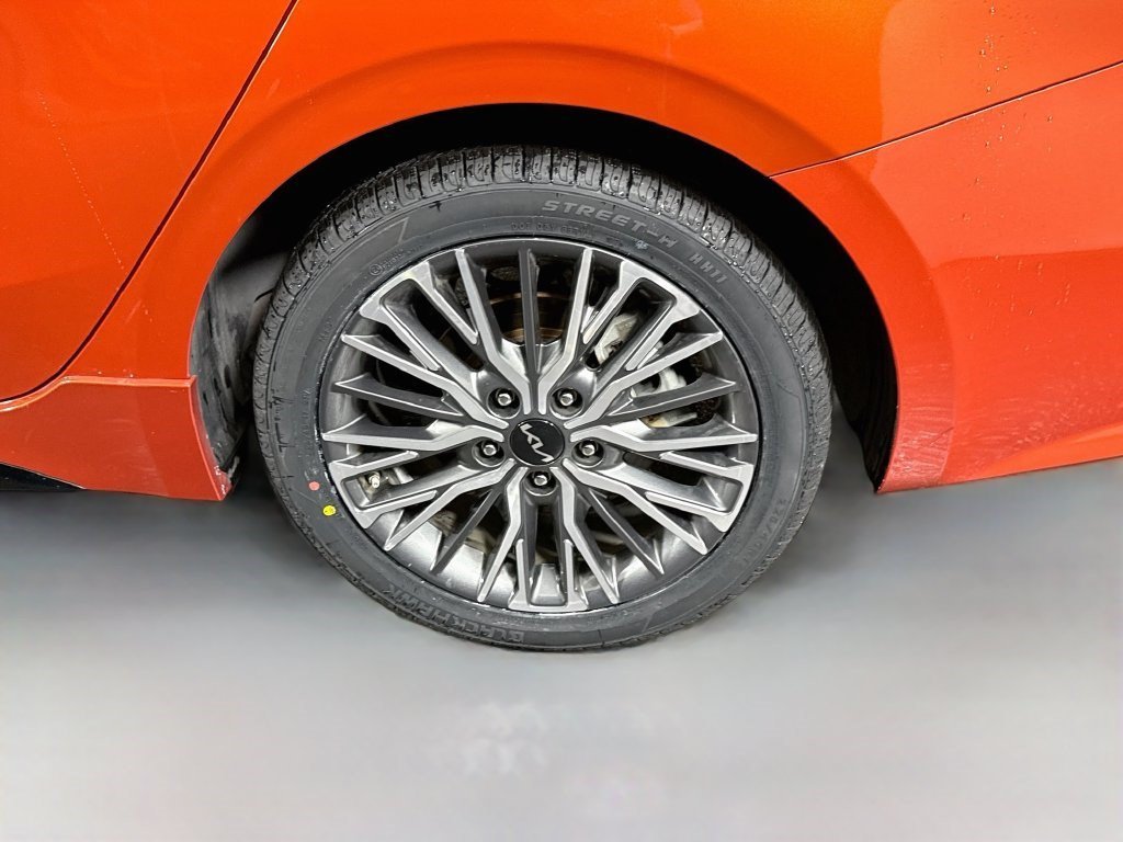 Used 2022 Fire Orange Kia GT-Line image 33
