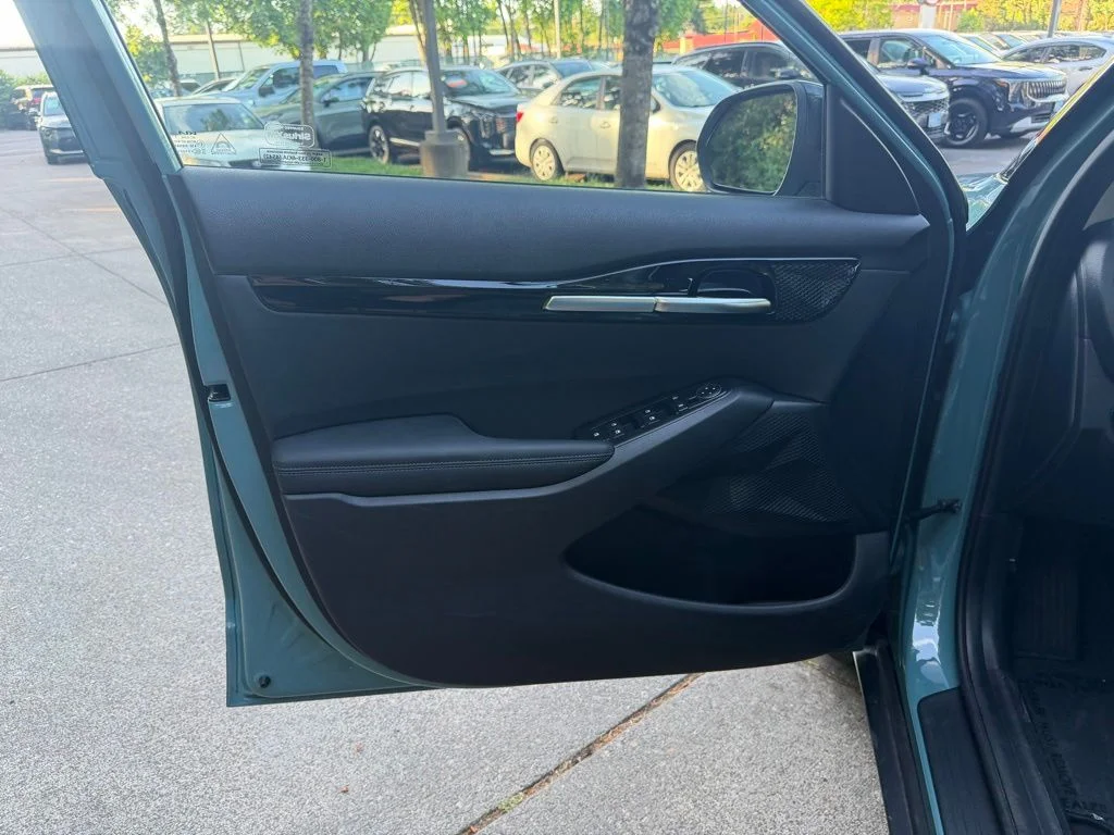Certified Used 2026 Pluton Blue/Black Roof Kia S image 9