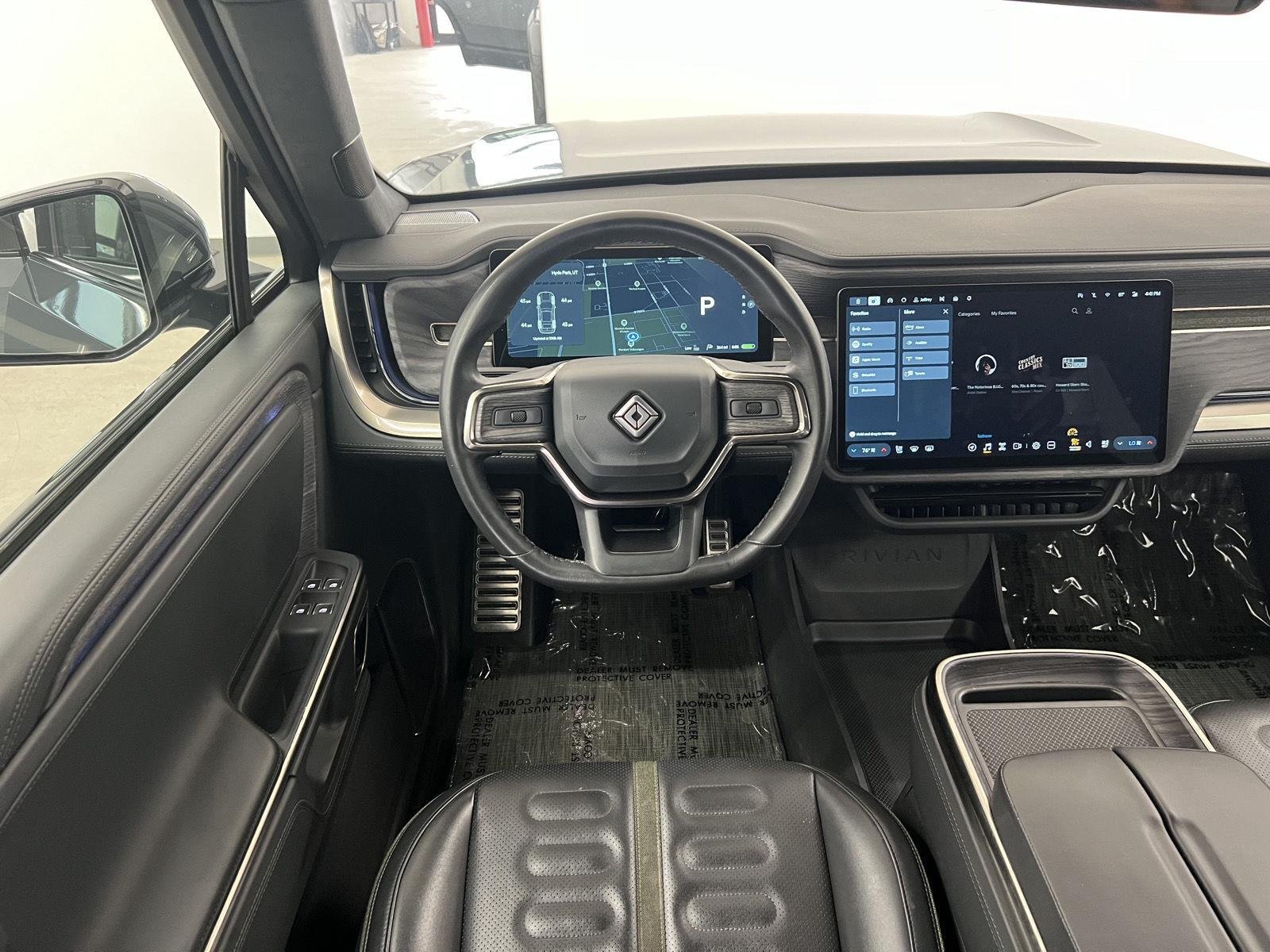 2024 Rivian R1S Adventure - Photo 26