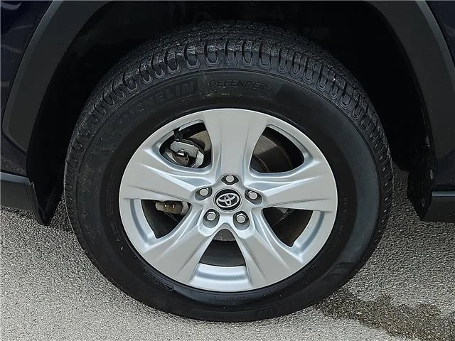 Used 2020 Blueprint Toyota XLE Front-wheel Drive image 8