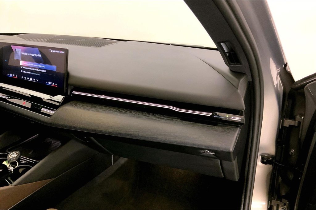 2026 BMW 5 Series 530i - Photo 23