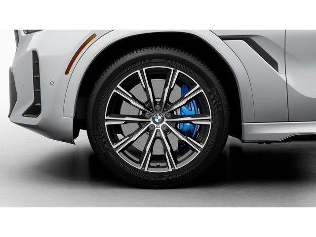 New 2027 Brooklyn Grey Metallic BMW xDrive40i image 7