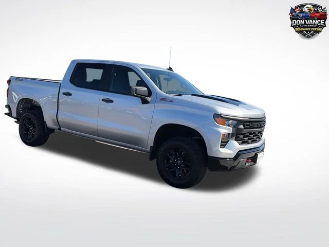 Used 2022 Silver Chevrolet Custom Trail Boss image 7