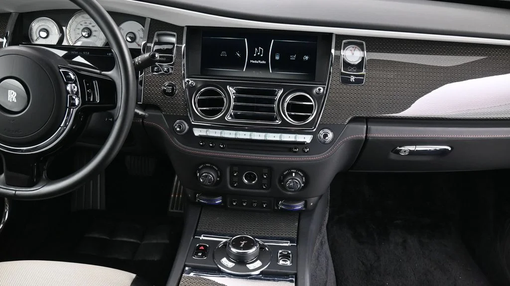Used 2020 Black Rolls-Royce  image 18