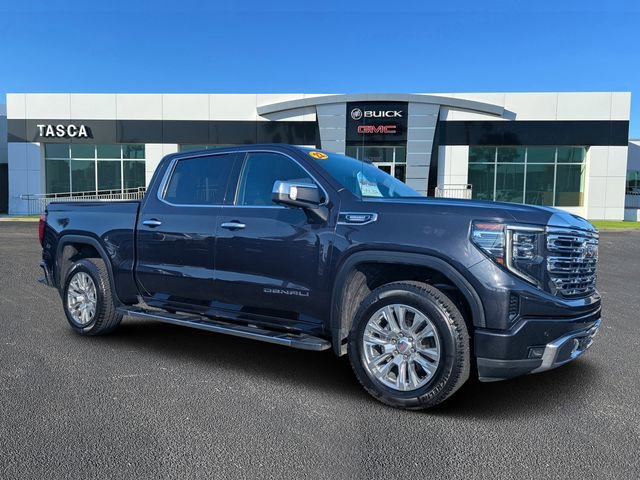 2022 GMC Sierra 4WD Crew Cab Short Box Denali's photo