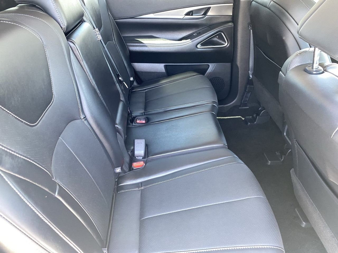 2026 INFINITI QX60 LUXE - Photo 12