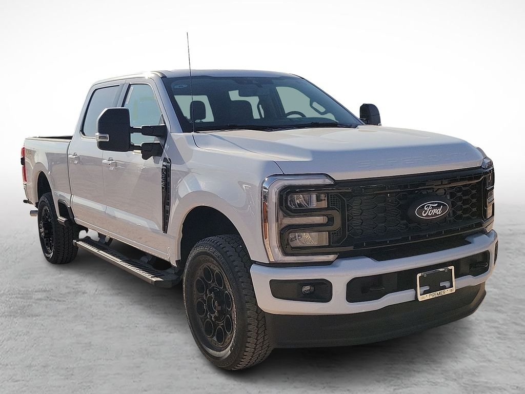 2027 Ford Super Duty F-250 XLT