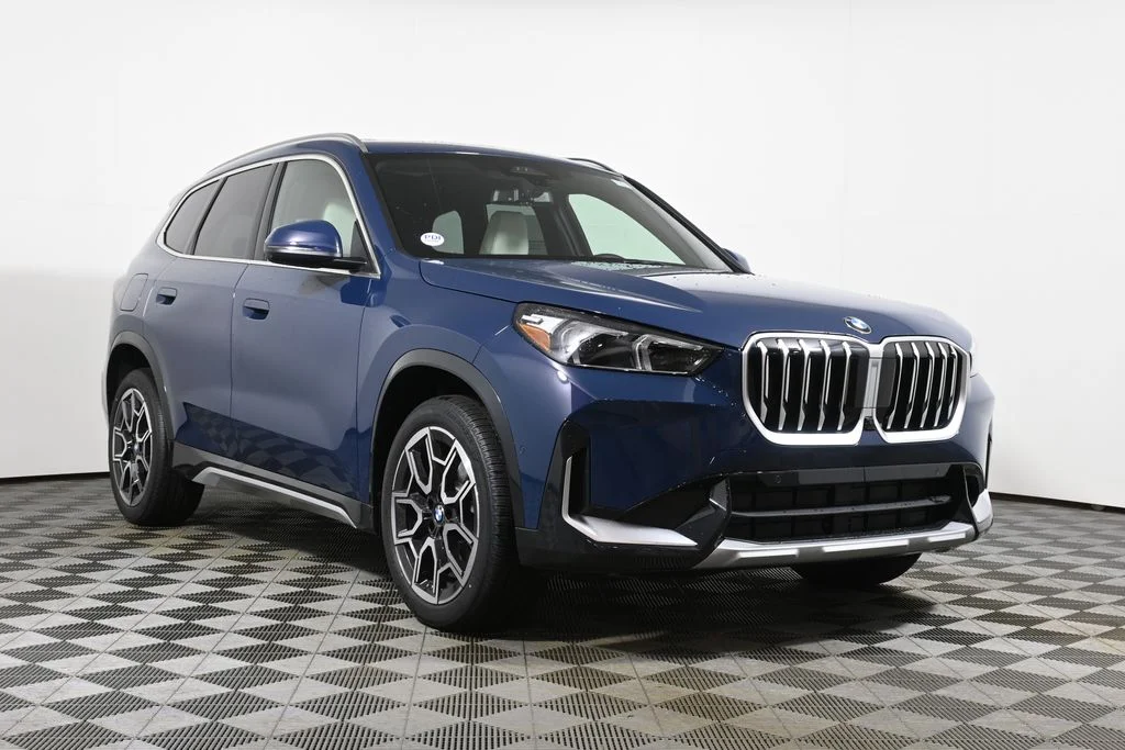 New 2026 Blue BMW xDrive28i image 9