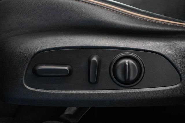 Used 2020 Blue Chevrolet Premier image 19