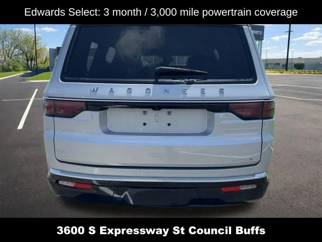 Used 2022 Silver Jeep Series III image 2