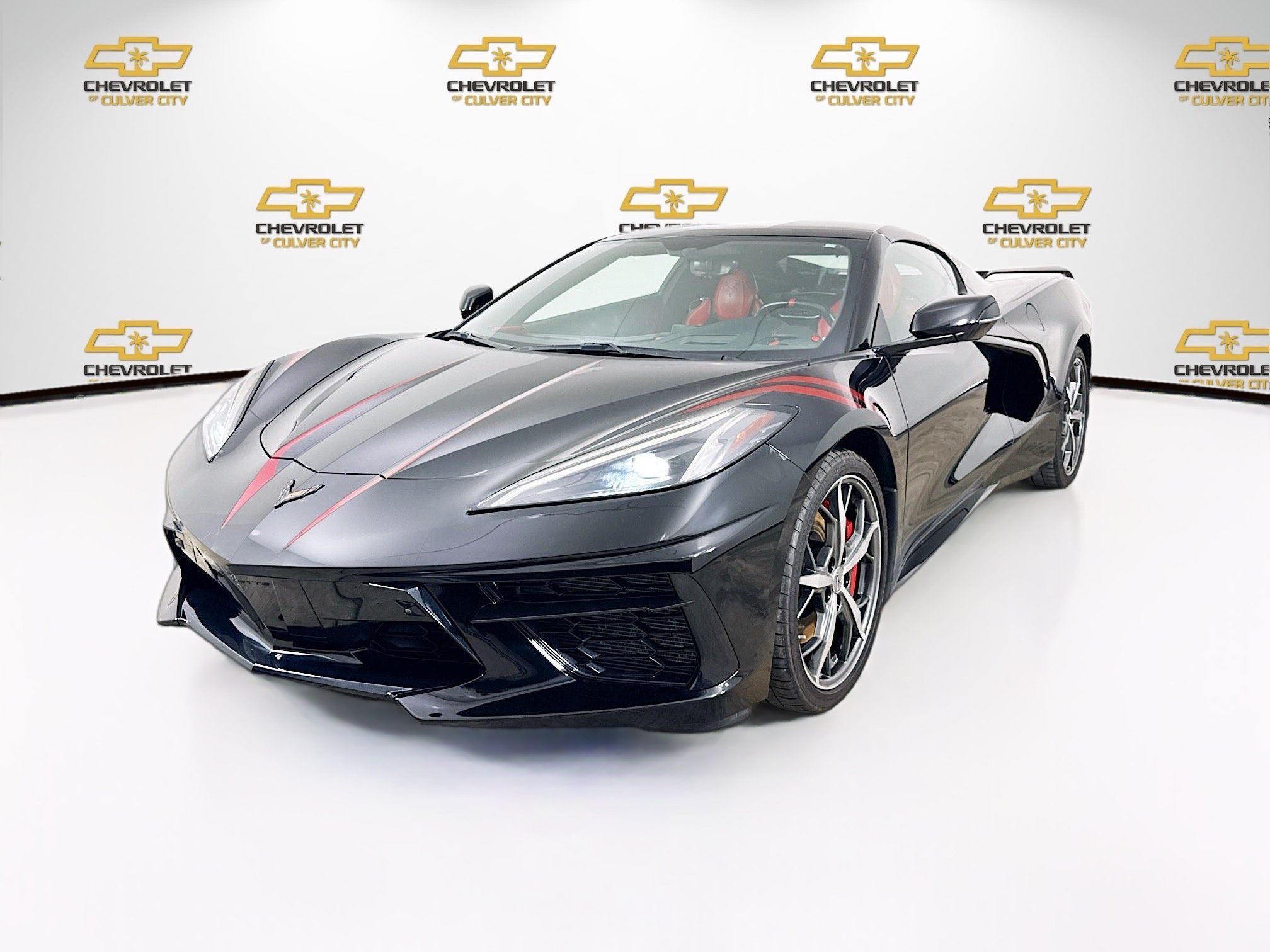 Used 2022 Black Chevrolet 2LT image 3