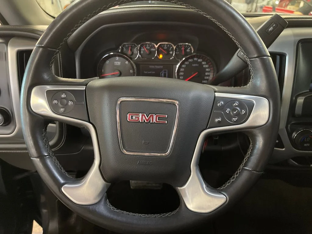 Used 2016 Silver GMC SLE image 20