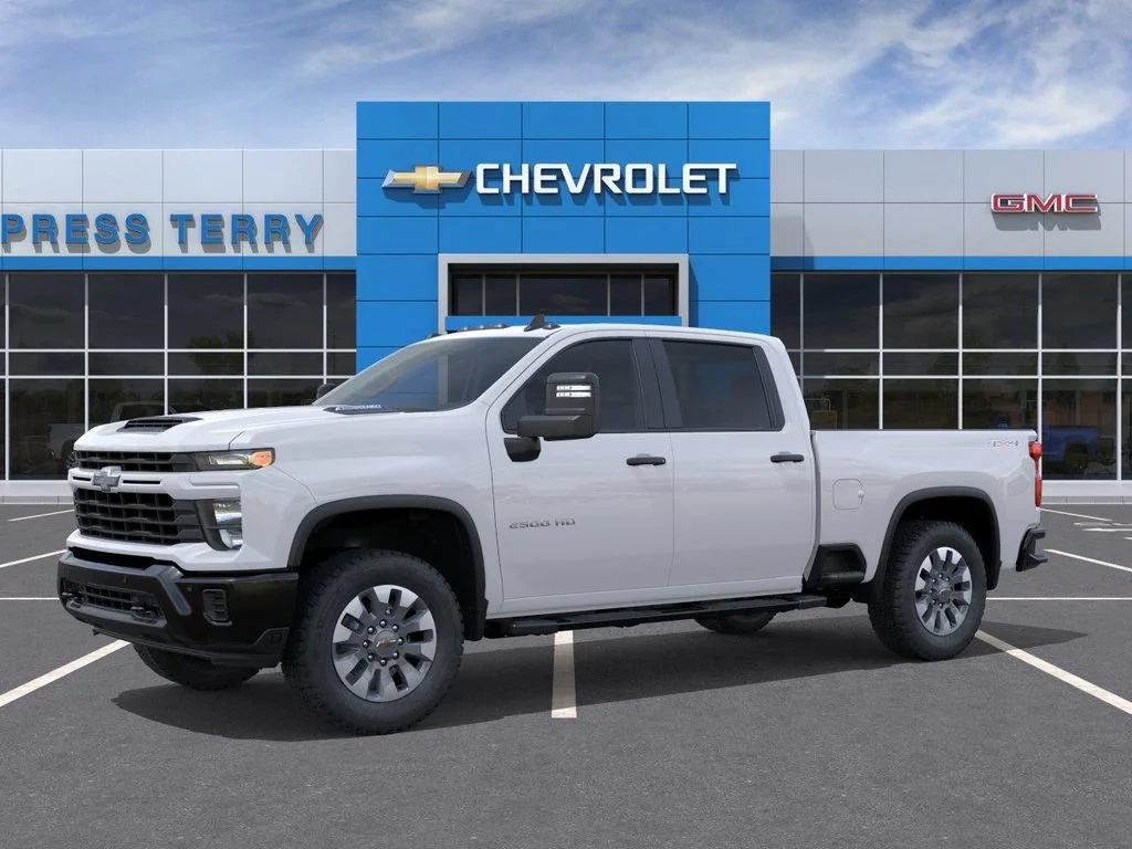 2026 Chevrolet Silverado 2500 HD Custom - Photo 2
