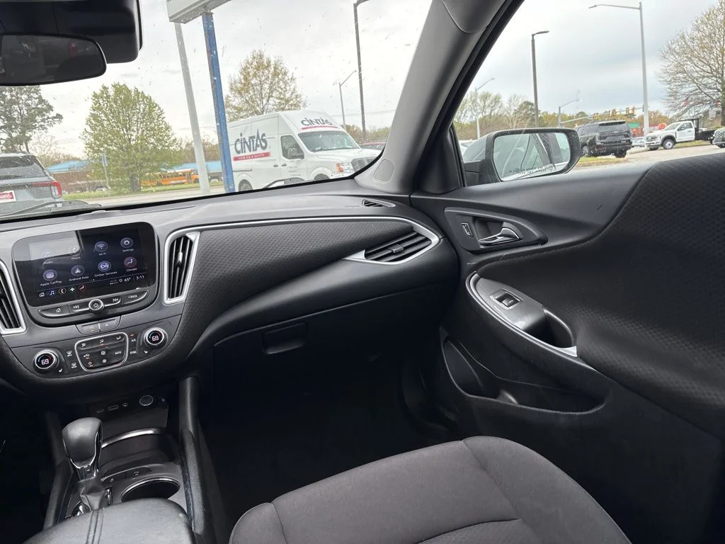 Used 2024 Gray Chevrolet LT image 11