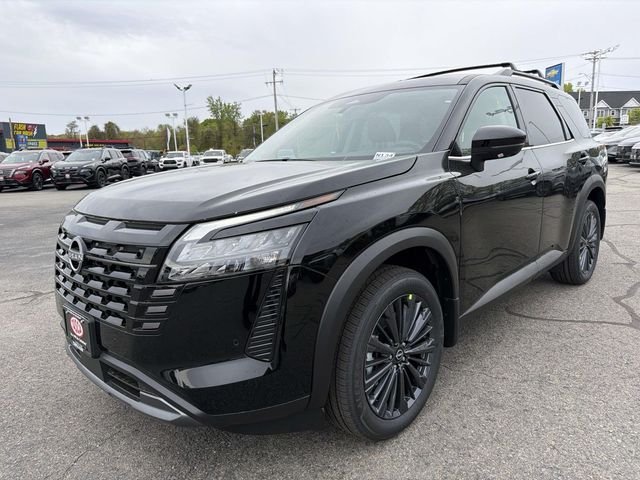2026 Nissan Pathfinder SL 4WD's photo