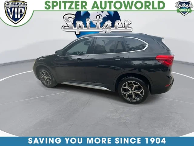 Used 2018 Black BMW sDrive28i image 7
