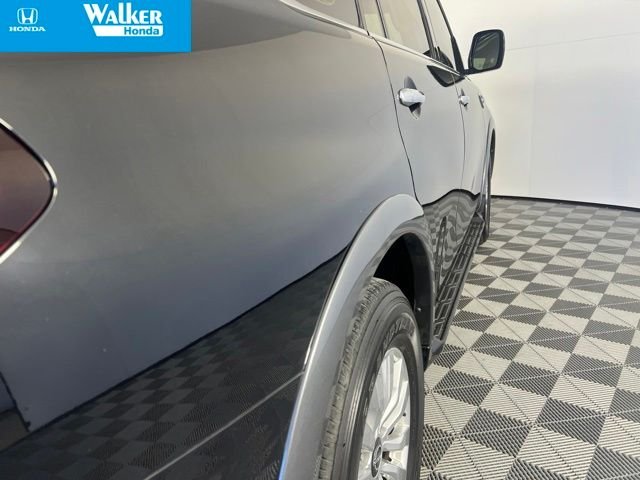 Used 2023 Black Nissan S image 9