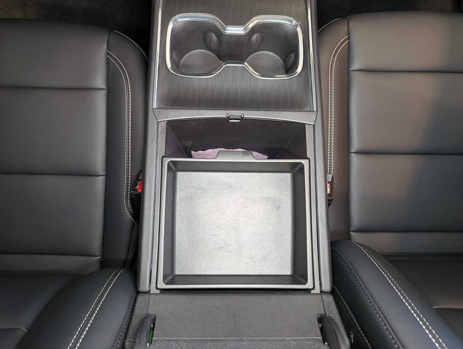 2026 GMC Acadia Elevation - Photo 14
