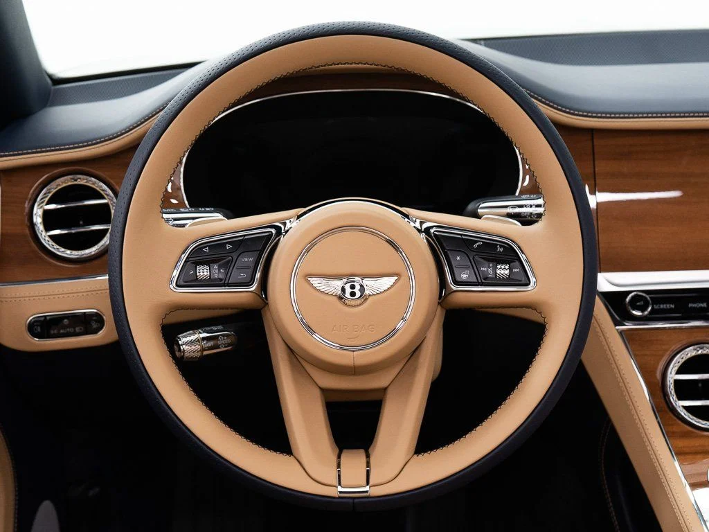 New 2026 Dark Sapphire Bentley  image 34