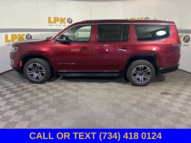 Used 2024 Velvet Jeep Series II image 12