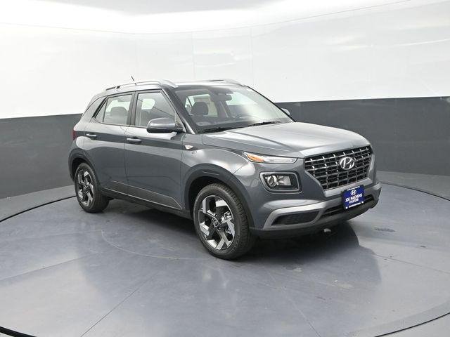 New 2026 Gray Hyundai SEL image 2