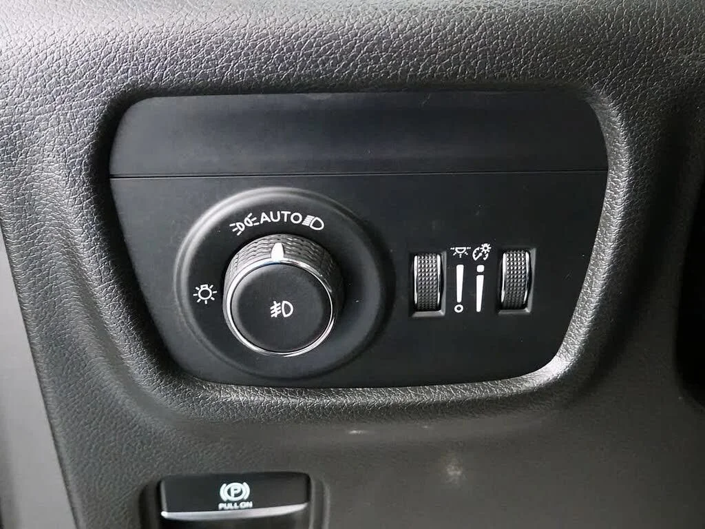 Certified Used 2024 Gray Jeep Limited image 19