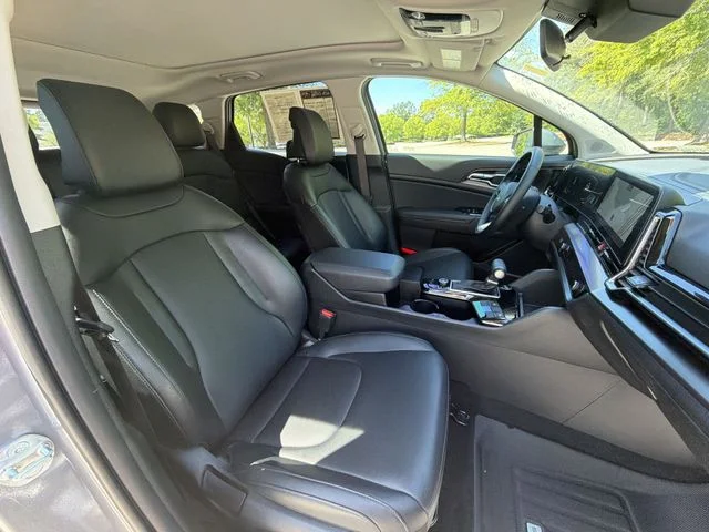 Used 2025 Silver Kia EX image 27