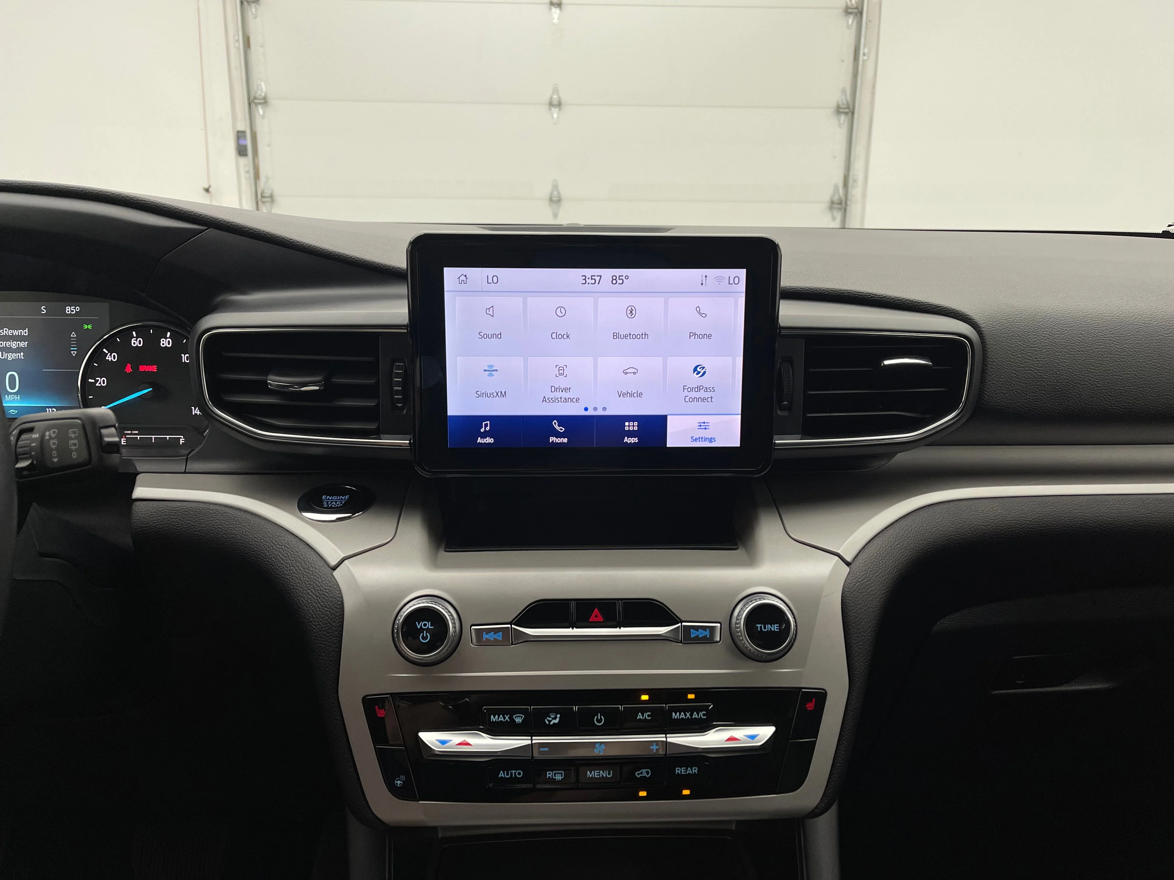 Used 2023 Stone Blue Metallic Ford XLT image 23