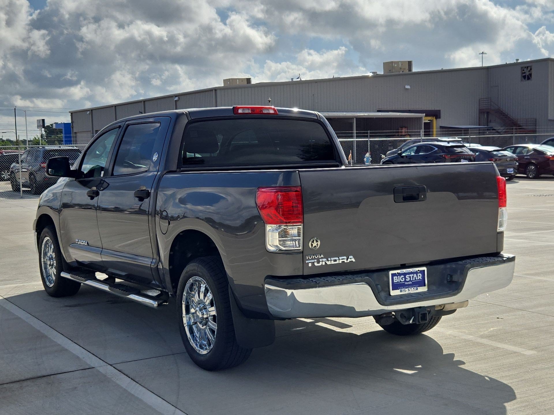 Used 2012 Magnetic Gray Metallic Toyota Grade image 5