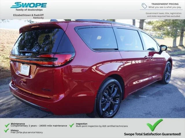 New 2026 Red Hot Pearl-Coat Exterior Paint Chrysler Limited image 3