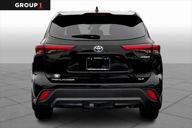 Certified Used 2021 MIDNIGHT BLACK METALLIC Toyota  image 5